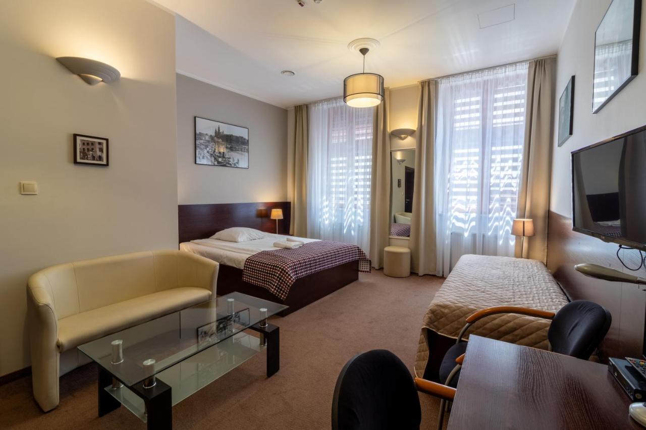 Atlantic Aparthotel Krakow Bagian luar foto